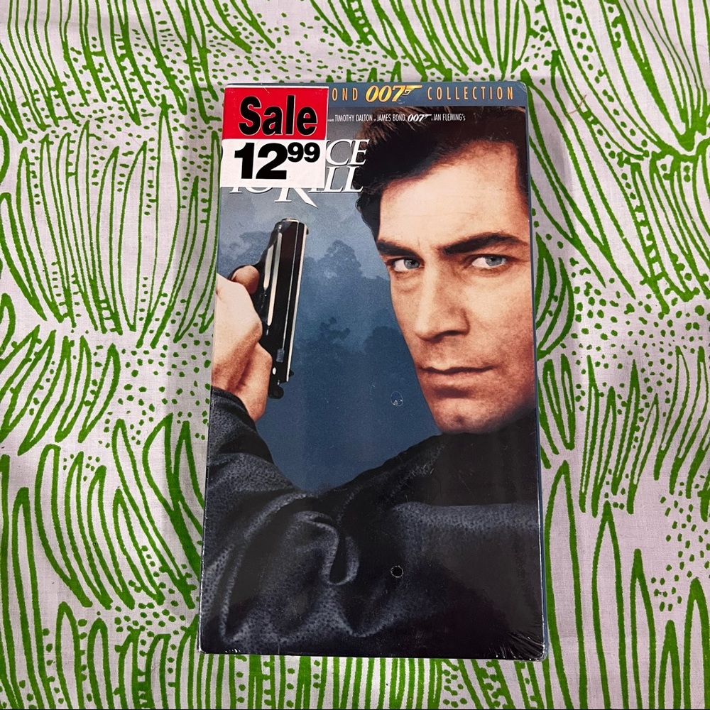 VHS James Bond Licence to Kill sealed never opened license to kill